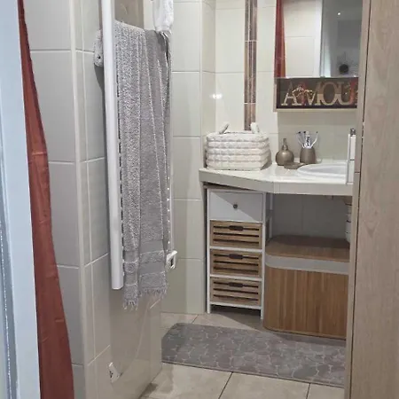 Apartamento En Centre A 2 Minutes De La